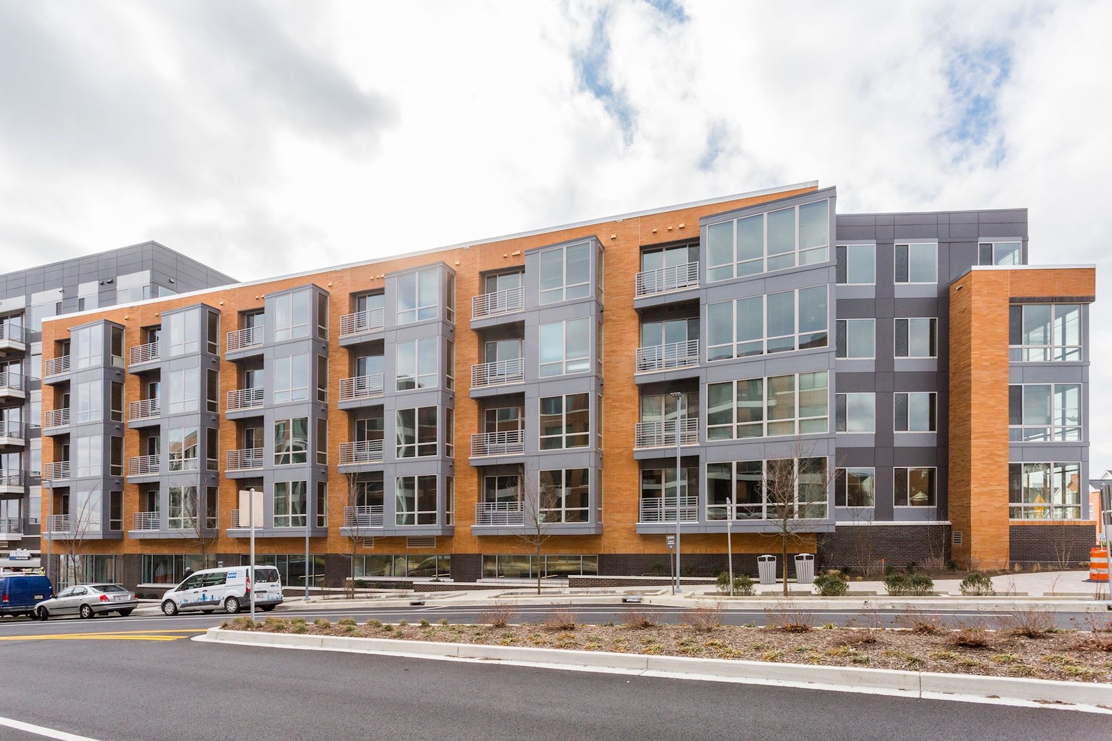 Versa_LuxuryApartmentCommunity_Building_Merriweather_ColumbiaMD