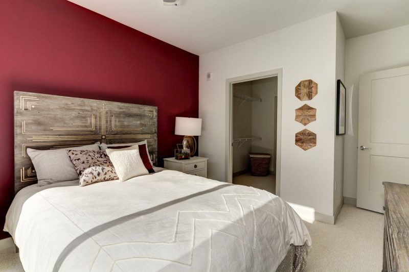 Versa_LuxuryApartmentCommunity_Bedroom_Merriweather_ColumbiaMD