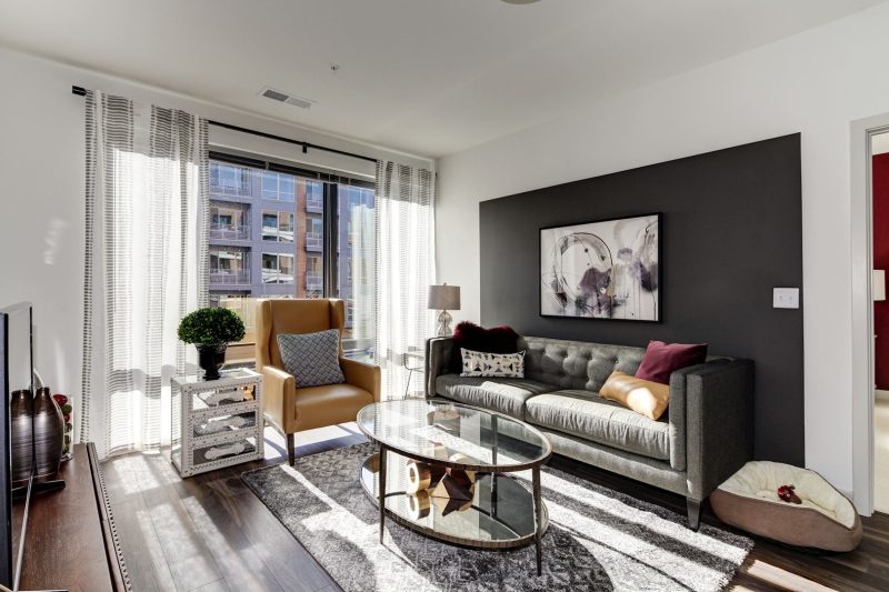 Versa_LuxuryApartmentCommunity_LivingRoom_Merriweather_ColumbiaMD